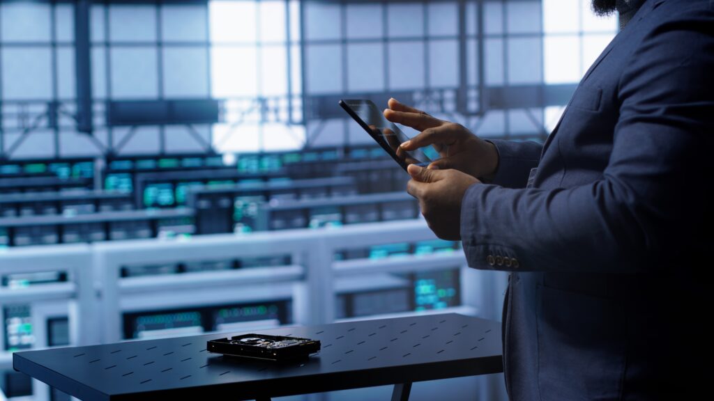que es un agentic control platform